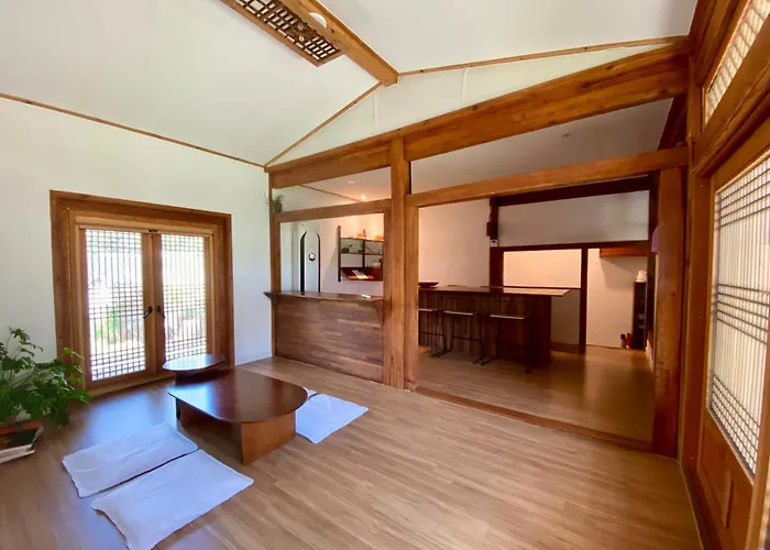 Stay Sayu Hanok